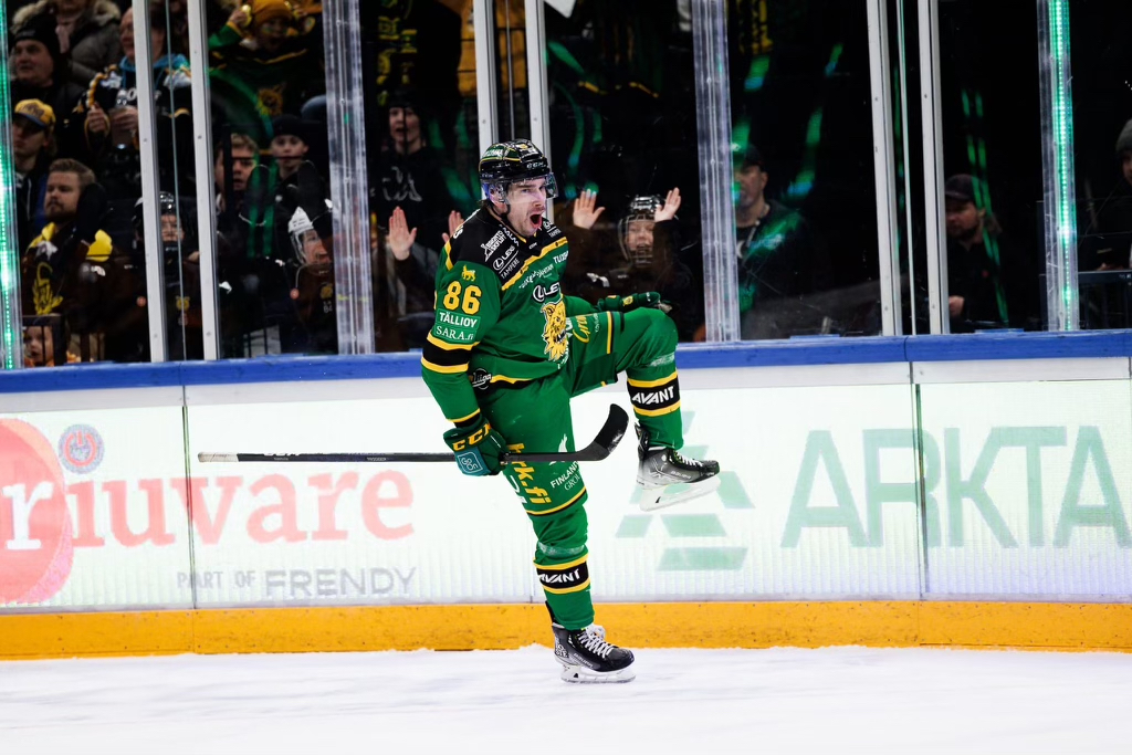 Három évre szerződött Fehérvárra Sebők Balázs válogatott jégkorongozó